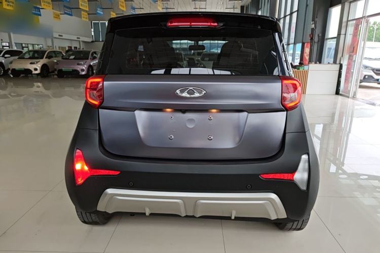 Used Chery QQ Little Ant 2022 Sweet Pink Edition Half-Sugar Version Lithium Iron Phosphate 29.2 kWh 30 kW 301 km Rear