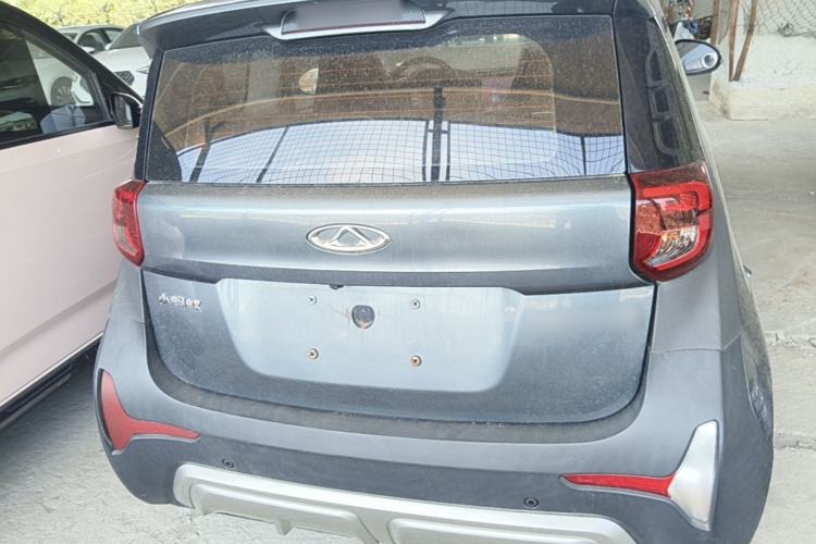 Used Chery QQ Little Ant 2022 Sweet Pink Edition Half-Sugar Version Lithium Iron Phosphate 30 kW 301 km Rear