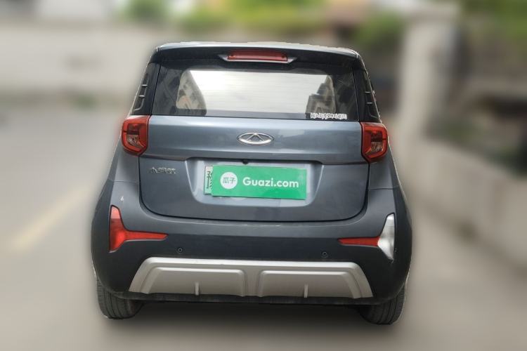 Used Chery QQ Little Ant 2022 Revised Version Sweet Pink Edition Half-Sugar Version Lithium Iron Phosphate 30.7 kWh 30 kW 301 km Rear