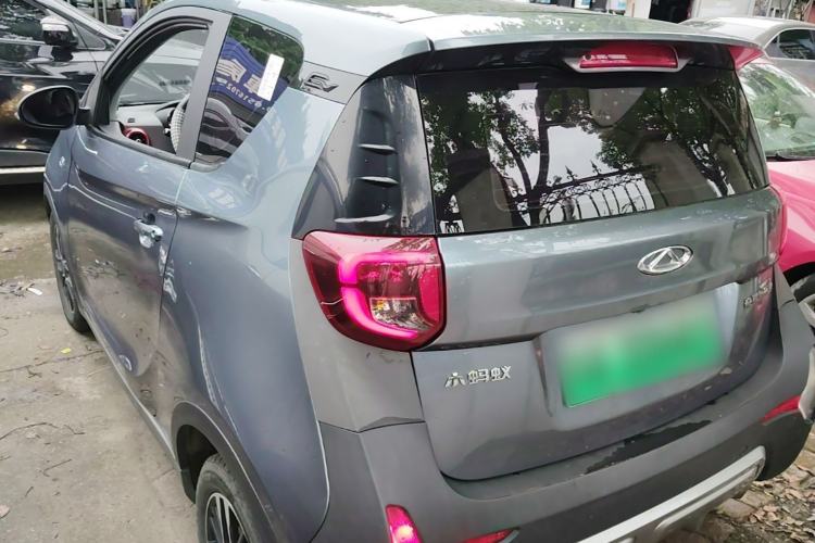 Used Chery QQ Little Ant 2022 Sweet Pink Edition Half-Sugar Version 3-Cell Lithium 30kW 301km Rear Left 45 Deg