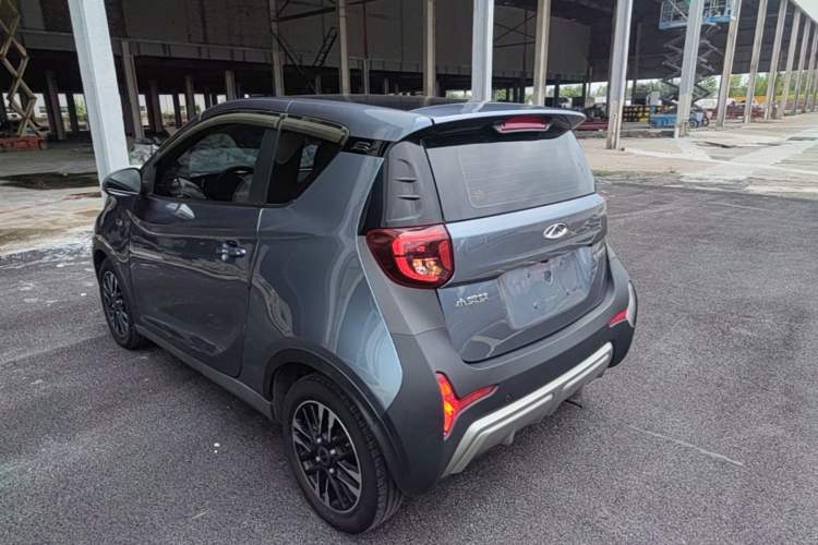 Used Chery QQ Little Ant 2022 Revised Version Sweet Pink Edition Half-Sugar Version Lithium Iron Phosphate 30.7 kWh 30 kW 301 km Rear Left 45 Deg