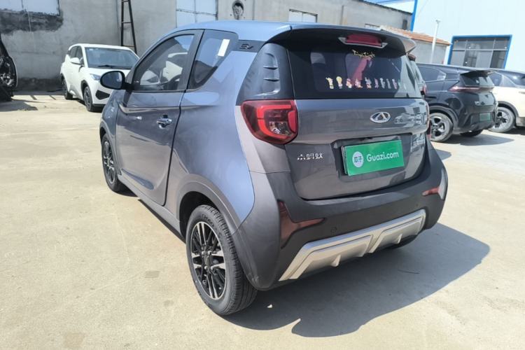 Used Chery QQ Little Ant 2022 Restyled Version Sweet Pink Edition Half-Sugar Version 28.8 kWh 30 kW 301 km Rear Left 45 Deg