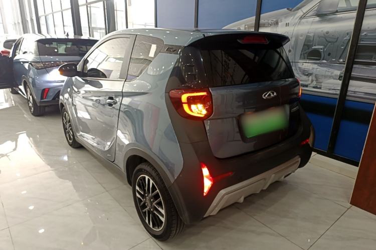 Used Chery QQ Little Ant 2022 Revised Version Sweet Pink Edition Half-Sugar Version Lithium Iron Phosphate 30.7 kWh 30 kW 301 km Rear Left 45 Deg