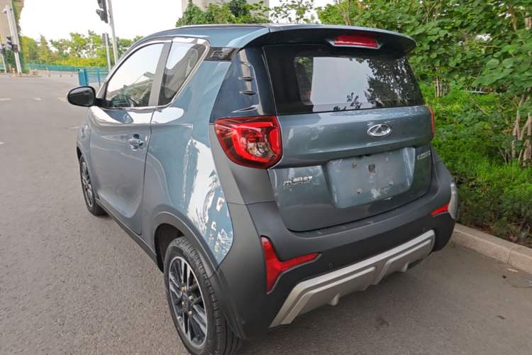 Used Chery QQ Little Ant 2022 Restyled Version Sweet Pink Edition Half-Sugar Version 28.8 kWh 30 kW 301 km Rear Left 45 Deg