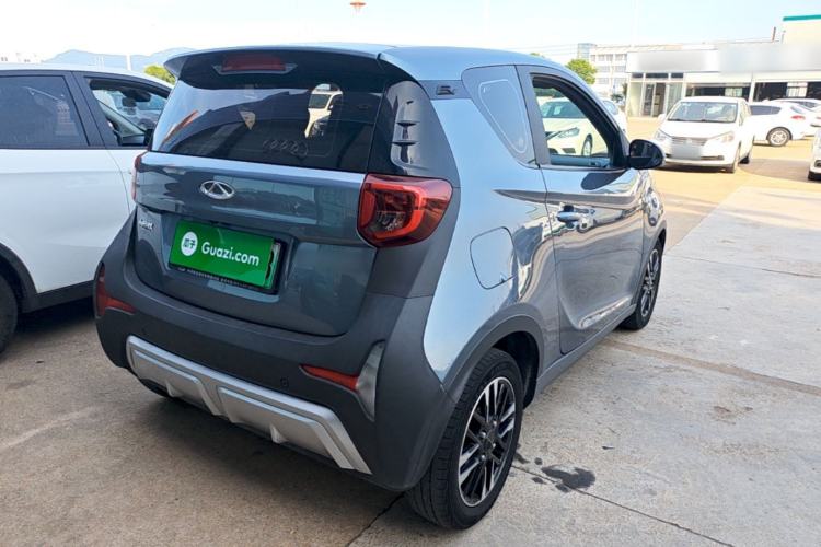 Used Chery QQ Little Ant 2022 Revised Version Sweet Pink Edition Half-Sugar Version Lithium Iron Phosphate 30.7 kWh 30 kW 301 km Rear Right 45 Deg