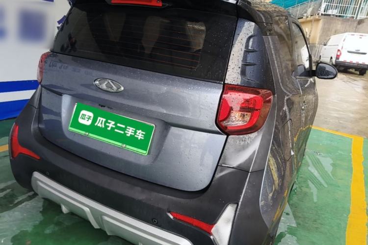 Used Chery QQ Little Ant 2022 Revised Version Sweet Pink Edition Half-Sugar Version Lithium Iron Phosphate 30.7 kWh 30 kW 301 km Rear Right 45 Deg