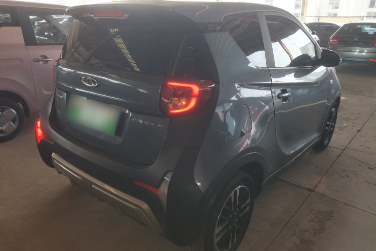 Used Chery QQ Little Ant 2022 Revised Version Sweet Pink Edition Half-Sugar Version Lithium Iron Phosphate 30.7 kWh 30 kW 301 km Rear Right 45 Deg