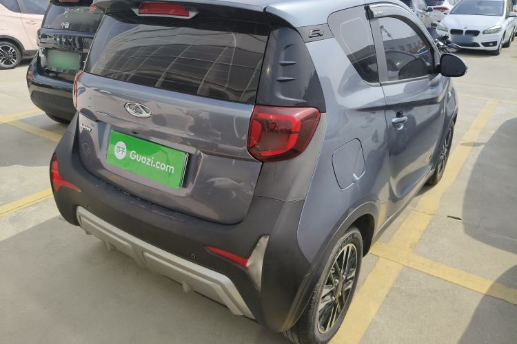 Used Chery QQ Little Ant 2022 Revised Version Sweet Pink Edition Half-Sugar Version Lithium Iron Phosphate 30.7 kWh 30 kW 301 km Rear Right 45 Deg