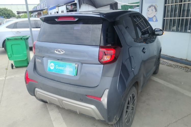 Used Chery QQ Little Ant 2022 Revised Version Sweet Pink Edition Half-Sugar Version Lithium Iron Phosphate 30.7 kWh 30 kW 301 km Rear Right 45 Deg