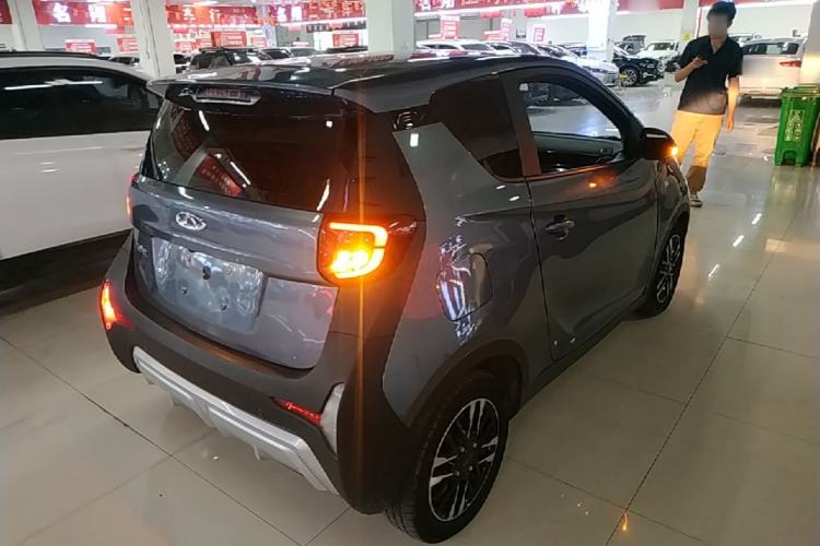 Used Chery QQ Little Ant 2022 Restyled Version Sweet Pink Edition Half-Sugar Version 28.8 kWh 30 kW 301 km Rear Right 45 Deg