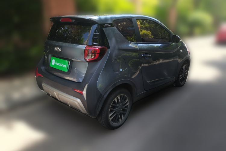 Used Chery QQ Little Ant 2022 Restyled Version Sweet Pink Edition Half-Sugar Version 28.8 kWh 30 kW 301 km Rear Right 45 Deg