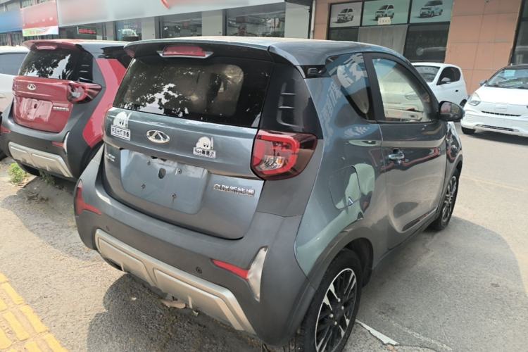 Used Chery QQ Little Ant 2022 Sweet Pink Edition Half-Sugar Version 3-Cell Lithium 30kW 301km Rear Right 45 Deg