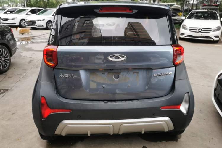 Used Chery QQ Little Ant 2022 Sweet Pink Edition Half-Sugar Version Lithium Iron Phosphate 30 kW 301 km Rear