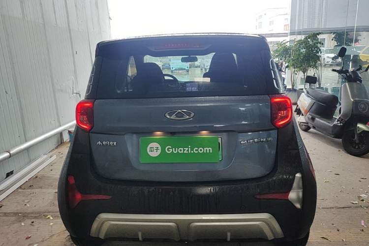 Used Chery QQ Little Ant 2022 Revised Version Sweet Pink Edition Half-Sugar Version Lithium Iron Phosphate 30.7 kWh 30 kW 301 km Rear