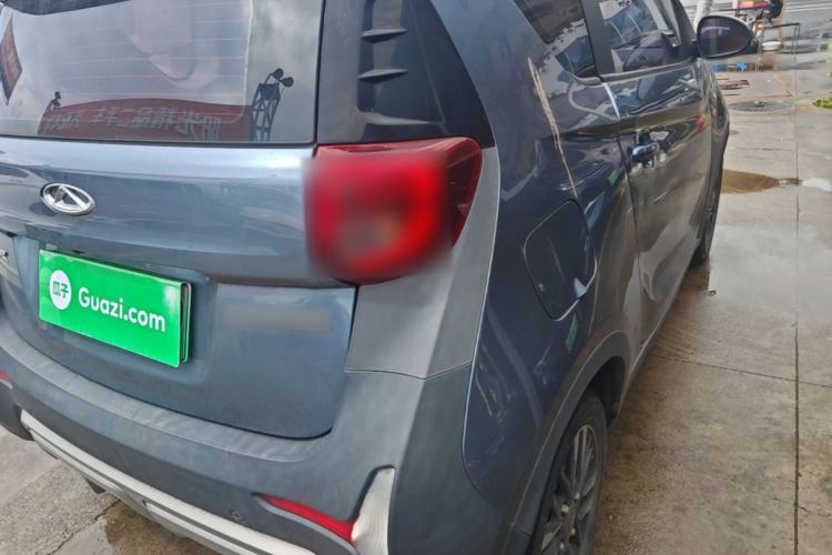 Used Chery QQ Little Ant 2022 Revised Version Sweet Pink Edition Half-Sugar Version Lithium Iron Phosphate 30.7 kWh 30 kW 301 km Right Rear Taillight