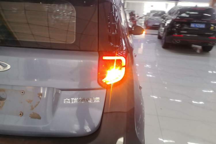 Used Chery QQ Little Ant 2022 Updated Version Sweet Pink Edition Full Sugar Version Lithium Iron Phosphate 30.7 kWh 30 kW 301 km Right Rear Taillight