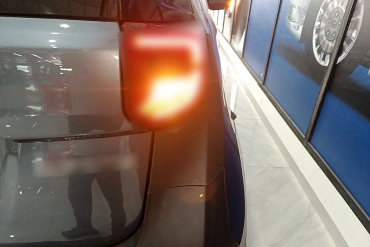 Used Chery QQ Little Ant 2022 Revised Version Sweet Pink Edition Half-Sugar Version Lithium Iron Phosphate 30.7 kWh 30 kW 301 km Right Rear Taillight