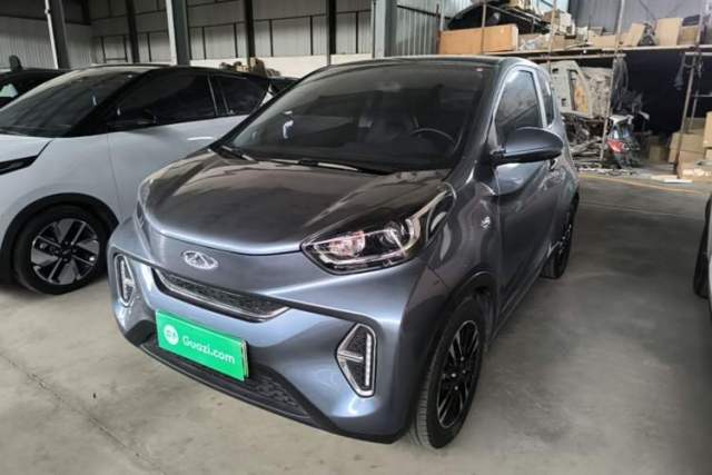 Used Chery QQ Little Ant 2022 Revised Version Sweet Pink Edition Half-Sugar Version Lithium Iron Phosphate 30.7 kWh 30 kW 301 km