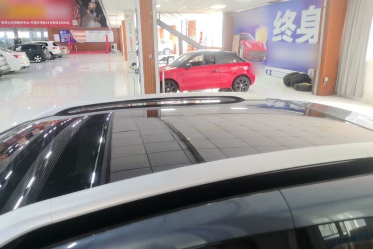 Used Chery QQ Little Ant 2022 Updated Version Sweet Pink Edition Full Sugar Version Lithium Iron Phosphate 30.7 kWh 30 kW 301 km Roof