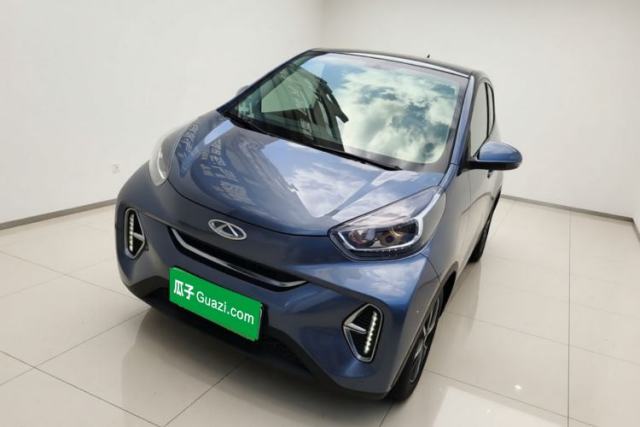 Used Chery QQ Little Ant 2022 Revised Version Sweet Pink Edition Half-Sugar Version Lithium Iron Phosphate 30.7 kWh 30 kW 301 km