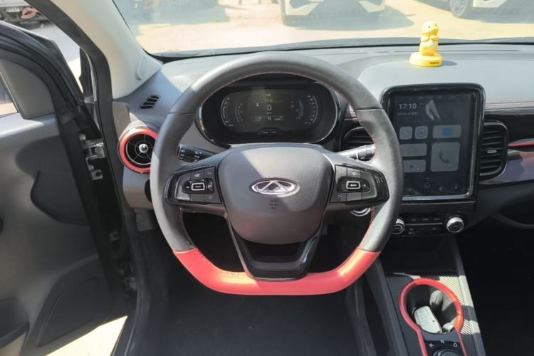 Used Chery QQ Little Ant 2022 Restyled Version Sweet Pink Edition Half-Sugar Version 28.8 kWh 30 kW 301 km Steering Wheel