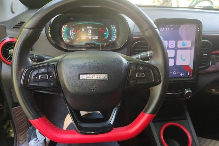Used Chery QQ Little Ant 2022 Sweet Pink Edition Half-Sugar Version 3-Cell Lithium 30kW 301km Steering Wheel