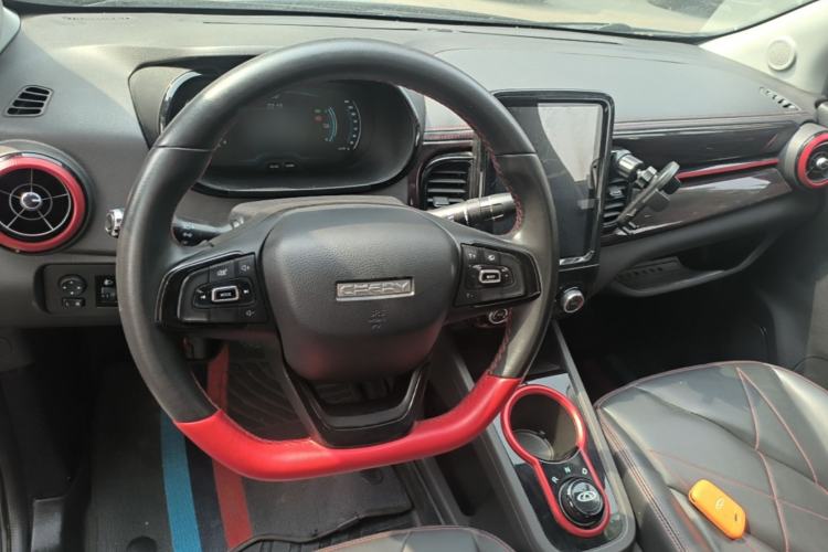 Used Chery QQ Little Ant 2022 Sweet Pink Edition Half-Sugar Version 3-Cell Lithium 30kW 301km Steering Wheel