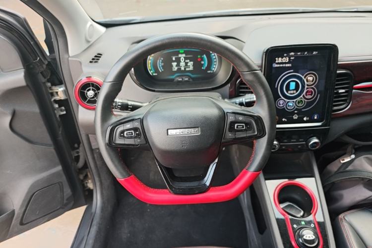 Used Chery QQ Little Ant 2022 Sweet Pink Edition Half-Sugar Version Lithium Iron Phosphate 30 kW 301 km Steering Wheel