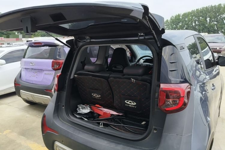 Used Chery QQ Little Ant 2022 Sweet Pink Edition Half-Sugar Version Lithium Iron Phosphate 30 kW 301 km Trunk