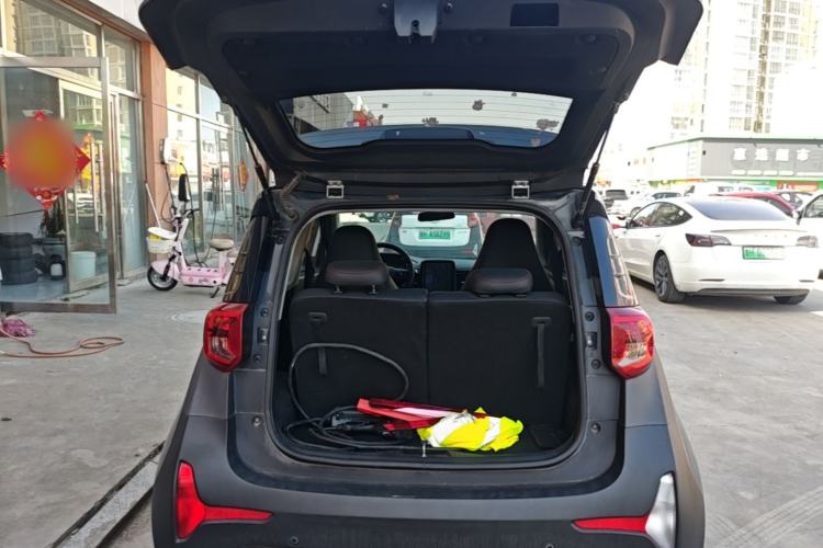 Used Chery QQ Little Ant 2022 Revised Version Sweet Pink Edition Half-Sugar Version Lithium Iron Phosphate 30.7 kWh 30 kW 301 km Trunk