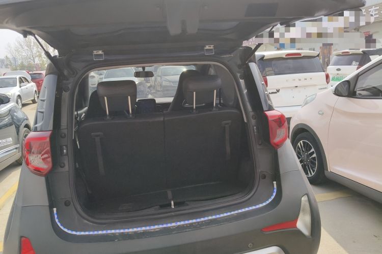 Used Chery QQ Little Ant 2022 Revised Version Sweet Pink Edition Half-Sugar Version Lithium Iron Phosphate 30.7 kWh 30 kW 301 km Trunk