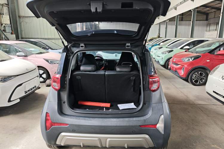 Used Chery QQ Little Ant 2022 Sweet Pink Edition Full-Sugar Version Lithium Iron Phosphate 30 kW 301 km Trunk