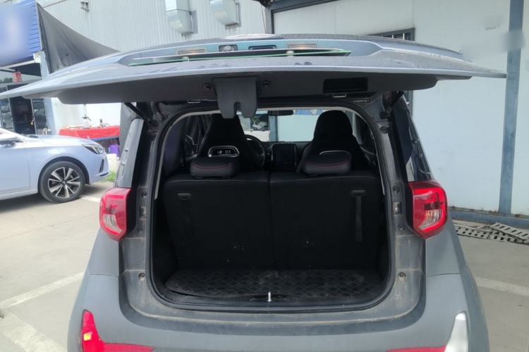 Used Chery QQ Little Ant 2022 Revised Version Sweet Pink Edition Half-Sugar Version Lithium Iron Phosphate 30.7 kWh 30 kW 301 km Trunk