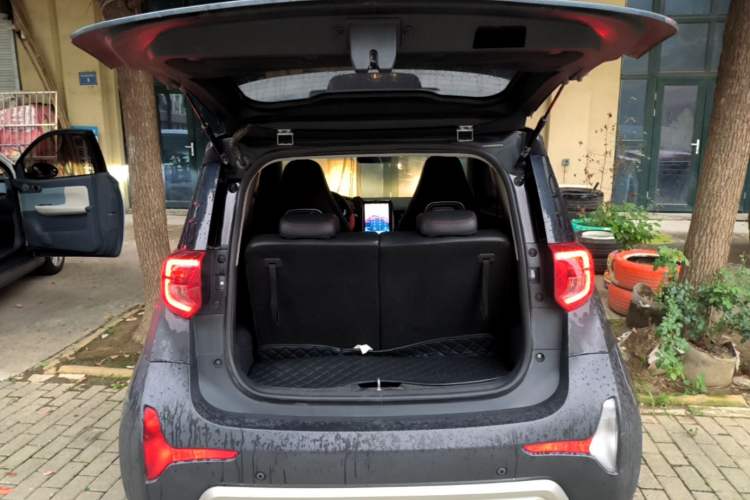 Used Chery QQ Little Ant 2022 Sweet Pink Edition Half-Sugar Version Lithium Iron Phosphate 30 kW 301 km Trunk