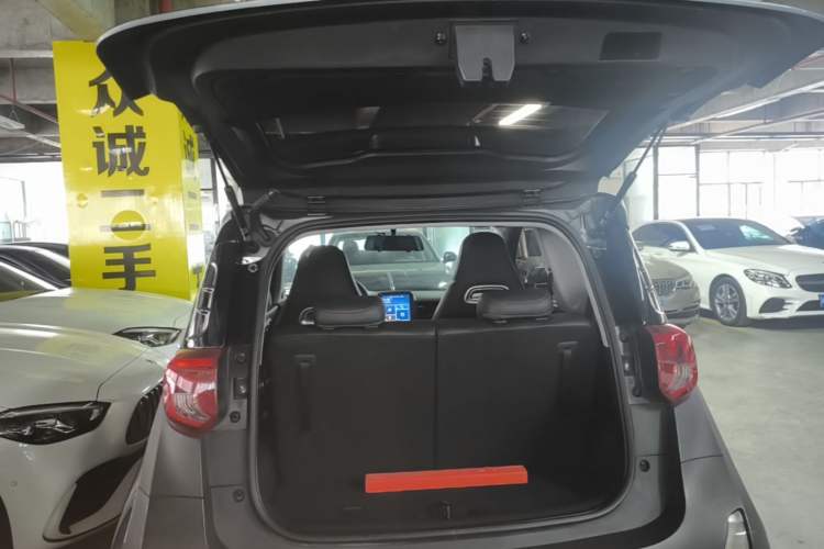 Used Chery QQ Little Ant 2022 Sweet Pink Edition Half-Sugar Version Lithium Iron Phosphate 29.2 kWh 30 kW 301 km Trunk