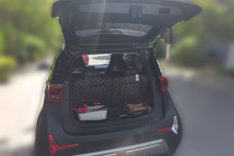 Used Chery QQ Little Ant 2022 Restyled Version Sweet Pink Edition Half-Sugar Version 28.8 kWh 30 kW 301 km Trunk