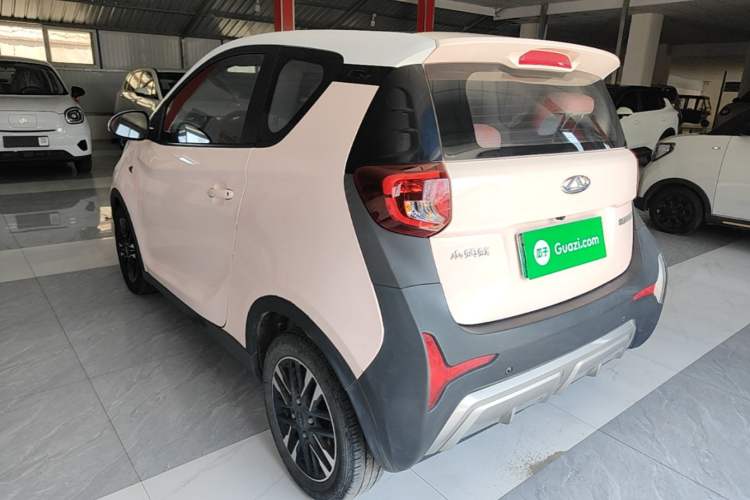 Used Chery QQ Little Ant 2022 Sweet Pink Edition Half-Sugar Version Lithium Iron Phosphate 29.2 kWh 30 kW 301 km Exterior 2