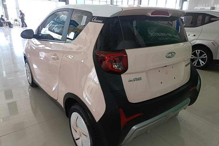 Used Chery QQ Little Ant 2022 Me 301km Romance Phosphate Lithium-Iron Exterior 2