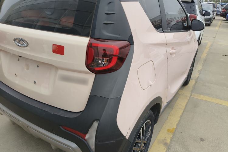 Used Chery QQ Little Ant 2022 Revised Version Sweet Pink Edition Half-Sugar Version Lithium Iron Phosphate 30.7 kWh 30 kW 301 km Exterior 3