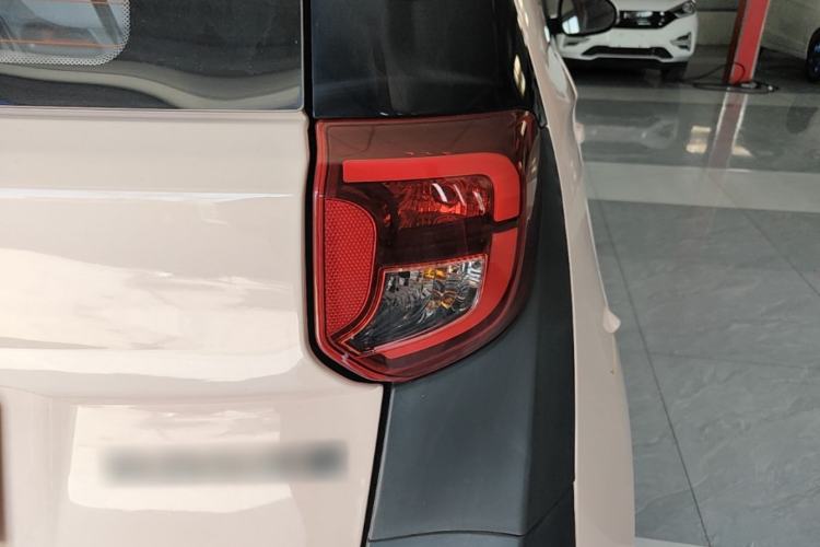 Used Chery QQ Little Ant 2022 Sweet Pink Edition Half-Sugar Version Lithium Iron Phosphate 29.2 kWh 30 kW 301 km Exterior 3