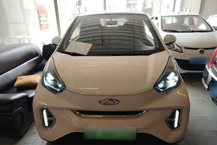 Used Chery QQ Little Ant 2022 Sweet Pink Edition Half-Sugar Version Lithium Iron Phosphate 29.2 kWh 30 kW 301 km Front