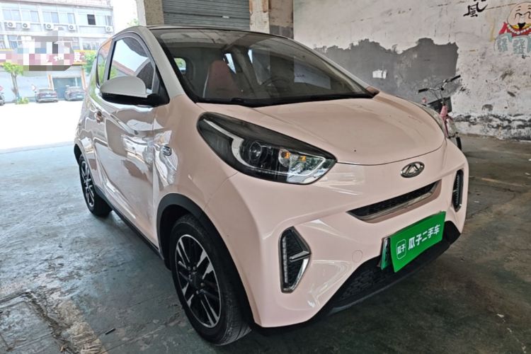Used Chery QQ Little Ant 2022 Sweet Pink Edition Half-Sugar Version Lithium Iron Phosphate 30 kW 301 km Front Right 45 Deg