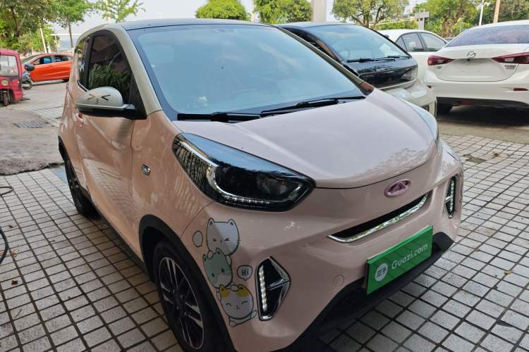 Used Chery QQ Little Ant 2022 Sweet Pink Edition Half-Sugar Version 3-Cell Lithium 30kW 301km Front Right 45 Deg