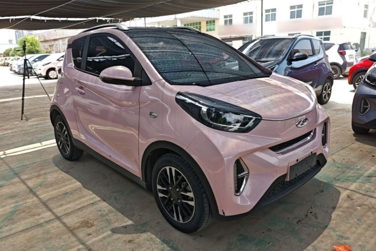 Used Chery QQ Little Ant 2022 Updated Version Sweet Pink Edition Full Sugar Version Lithium Iron Phosphate 30.7 kWh 30 kW 301 km Front Right 45 Deg