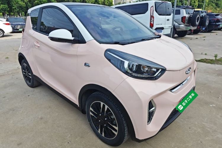 Used Chery QQ Little Ant 2022 Sweet Pink Edition Low-Sugar Version 30kW 301km Range Front Right 45 Deg