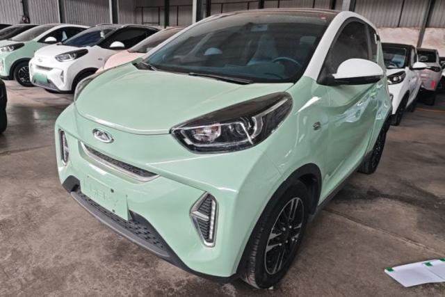 Używany Chery QQ Little Ant 2022 Revised Version Sweet Pink Edition Half-Sugar Version Lithium Iron Phosphate 30.7 kWh 30 kW 301 km