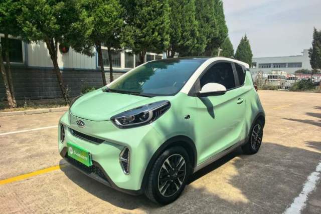 Used Chery QQ Little Ant 2022 Revised Version Sweet Pink Edition Half-Sugar Version Lithium Iron Phosphate 30.7 kWh 30 kW 301 km