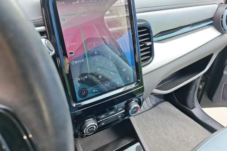 Used Chery QQ Little Ant 2022 Sweet Pink Edition Full-Sugar Version 3-Cell Lithium 30kW 301km Audio And AC Panel