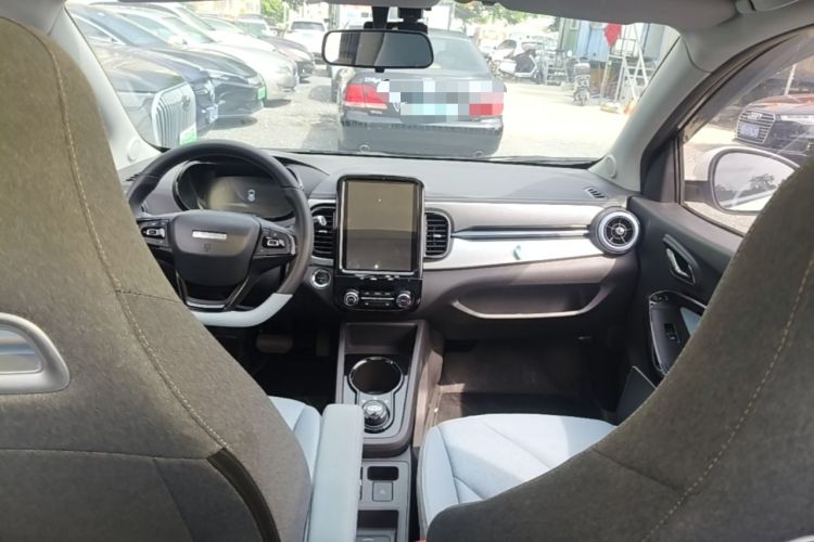 Used Chery QQ Little Ant 2022 Sweet Pink Edition Full-Sugar Version 3-Cell Lithium 30kW 301km Center Console