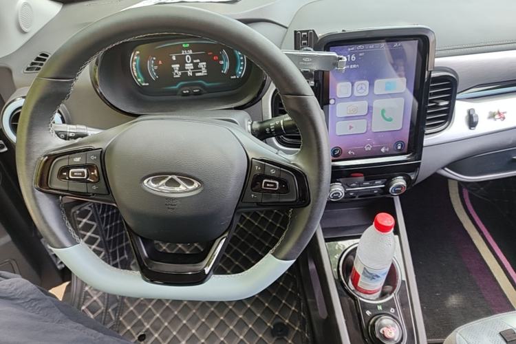 Used Chery QQ Little Ant 2022 Sweet Pink Edition Half-Sugar Version Lithium Iron Phosphate 29.2 kWh 30 kW 301 km Center Console